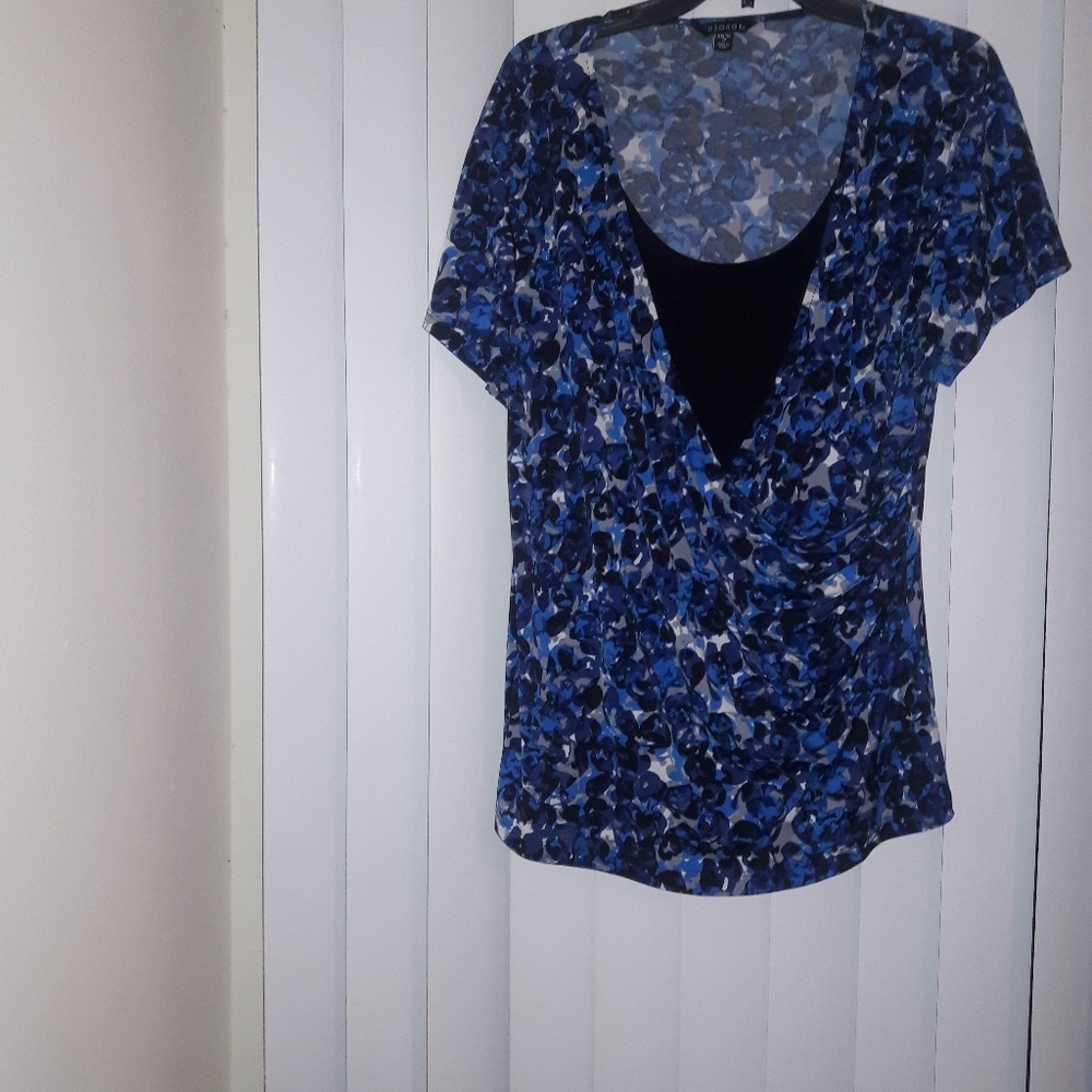 🐰🐣CLEARANCE🐰🐣Plus Size Top